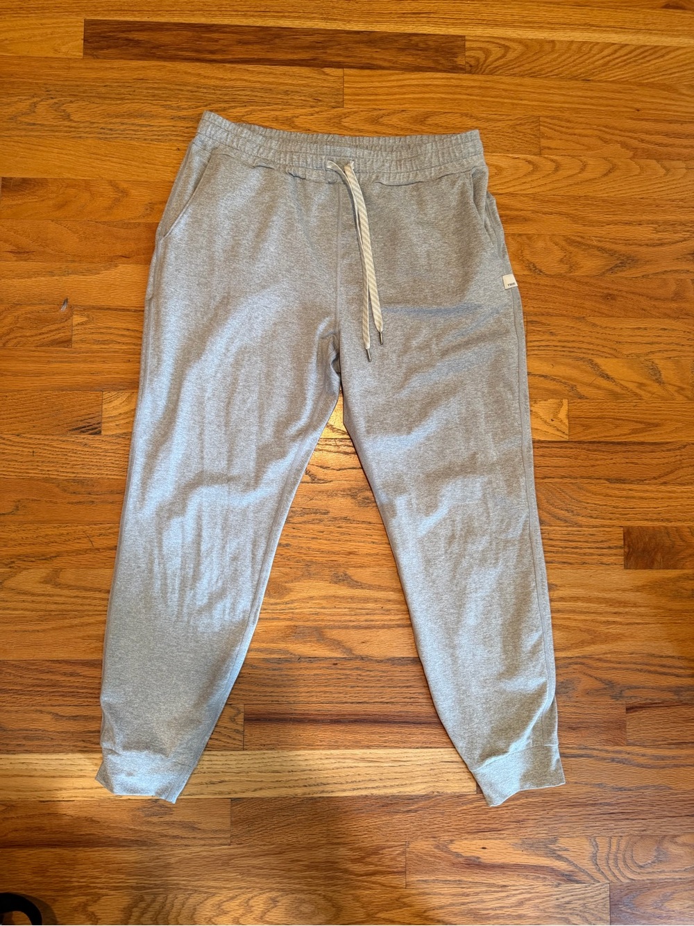 Vuori Light Gray Women's Jogger Sweatpants